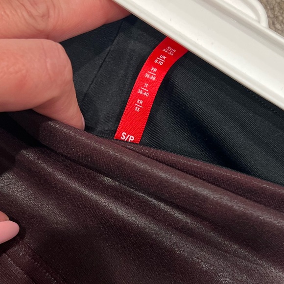 Spanx Faux Leather Legging in Burgundy - Picture 8 of 15